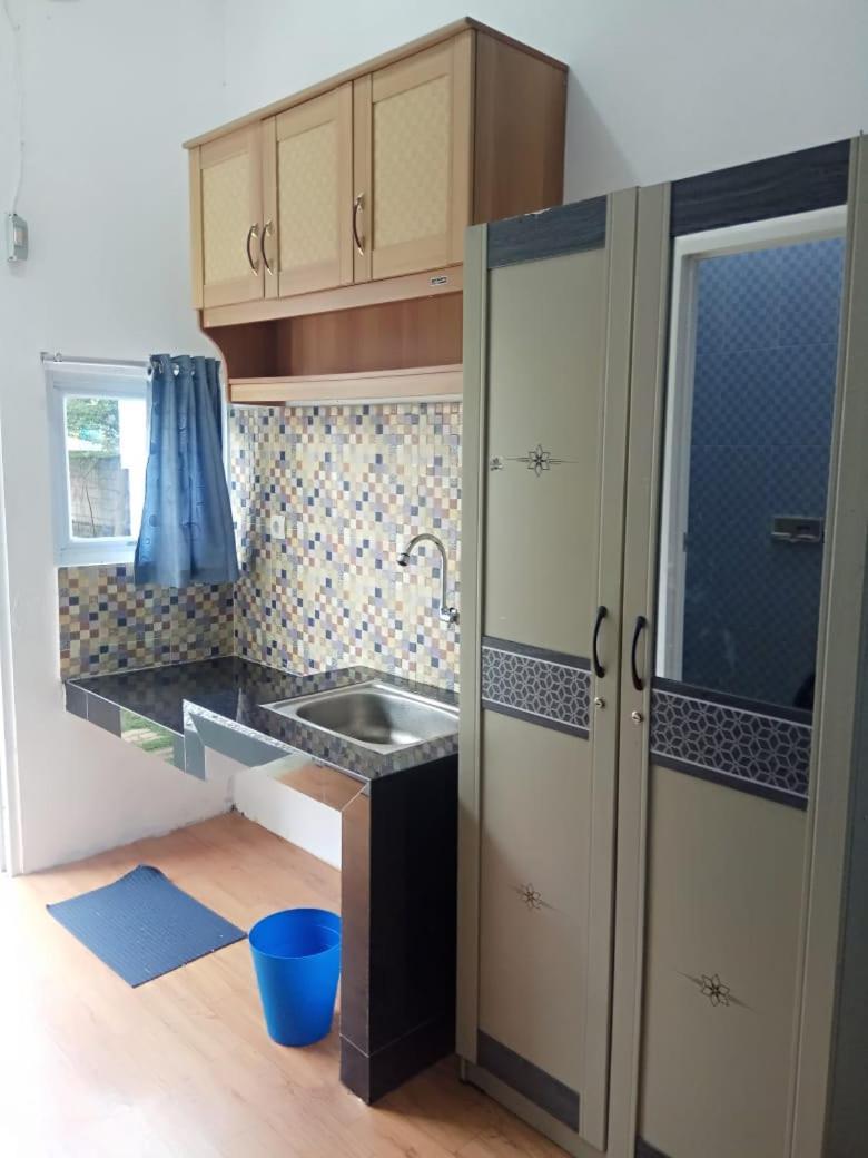 Algira Guest House Gunungbatu Syariah Cimanggu Bagian luar foto